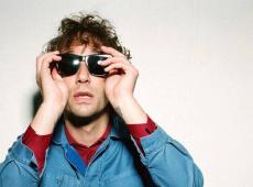 The Strokes, Jain et Primal Scream sont dans la playlist.