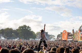 Major Lazer, Mackelmore et Phoenix au programme du V and B Fest 2024