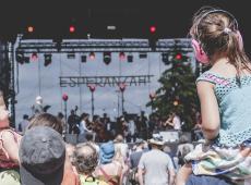 Un collectif proteste contre la baisse de volume en festival