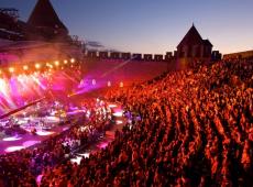 Sting, Toto et Patrick Bruel au festival de Carcassonne en 2024