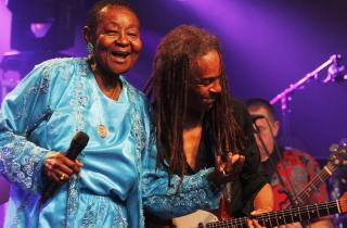 Calypso Rose, Dionysos, Tribal Seeds : Au Foin de la Rue a délivré sa première salve d'artistes