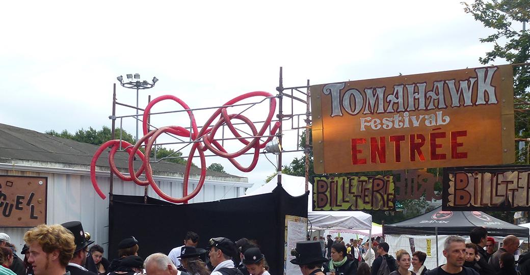 Calumet de la paix au Tomahawk festival