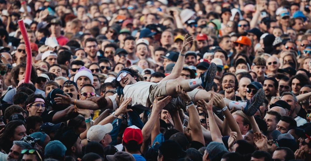 Le Main Square Festival c'est dans 3 semaines avec Aya Nakamura, Orelsan, David Guetta...