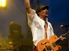 Manu Chao et Un Air Deux Familles se retrouvent aux Fous Cavés