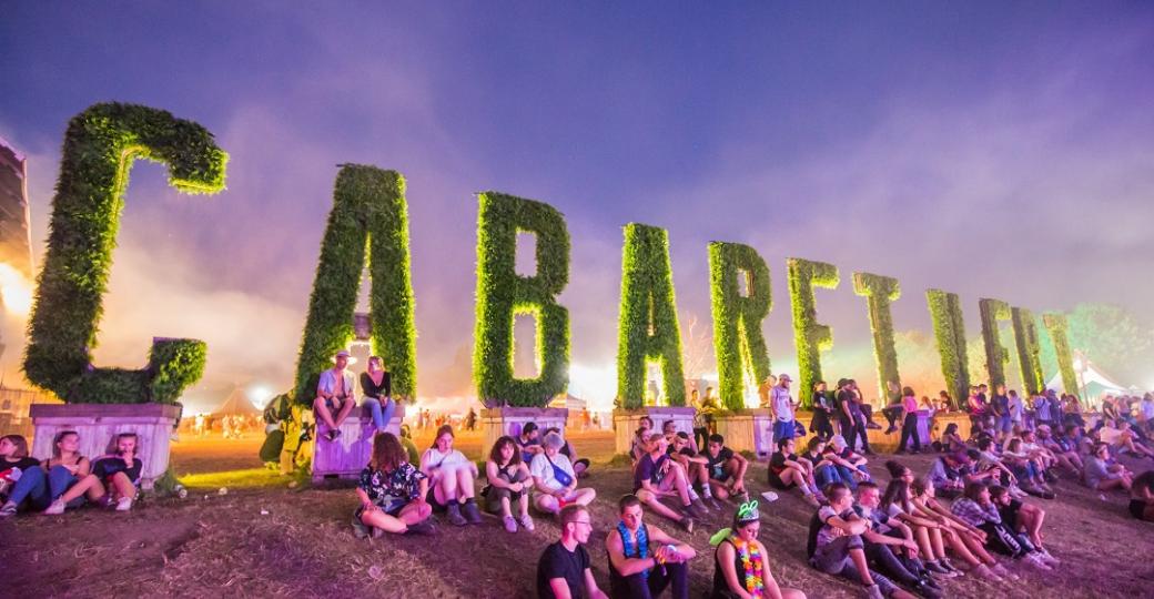 Queen of the Stone Age, Macklemore, Justice et Korn à l'affiche du Cabaret Vert 2024