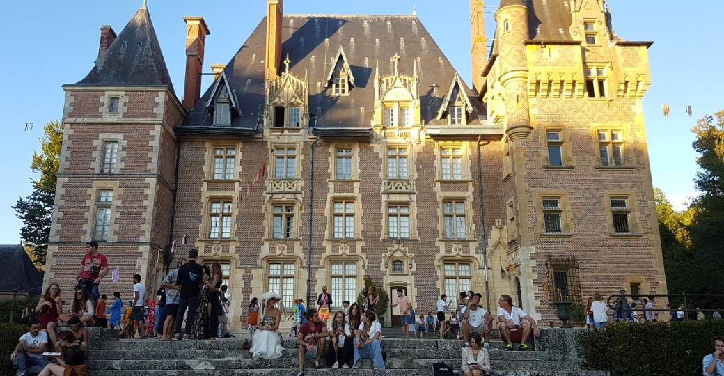 Le Château Perché, diablerie ésotérique dans les jardins d'Avrilly