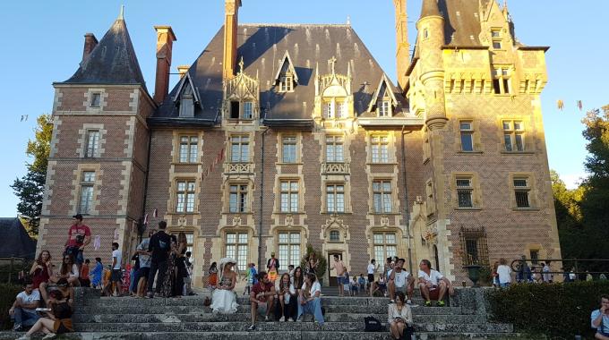 Le Château Perché, diablerie ésotérique dans les jardins d'Avrilly