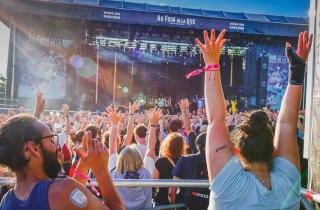 Festival Au Foin de la Rue : 6 nouveaux artistes se hissent sur son affiche