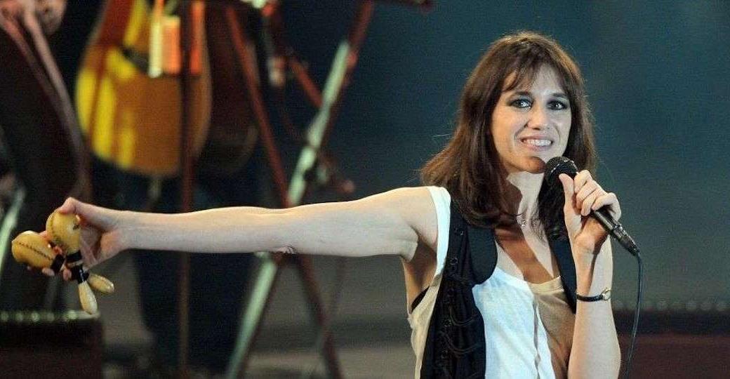 Charlotte Gainsbourg, The Hives, Angèle : 15 nouveaux invités à la Magnifique Society 