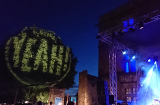 Festival Yeah!, 3 jours de vie de château dans le massif du Luberon