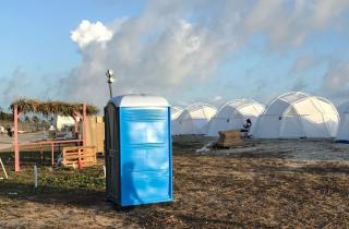 Fyre Festival : rembourser 26 millions de dollars de dettes avec quelques goodies ?