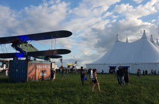 Download Festival France, ambiance pogos sur la base aérienne