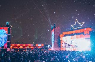 L'Igloofest : de l'électro, de la neige et des moufles