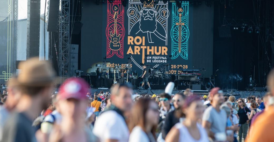 Le festival du Roi Arthur tease avec deux premières têtes d'affiche