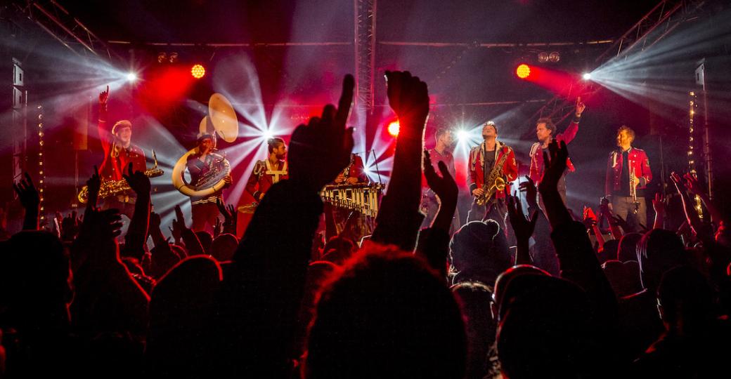 5 raisons de passer votre week-end de Pâques à la Clusaz pour le Radiomeuh Circus Festival