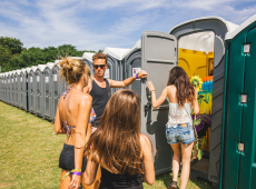 Quand les toilettes du Sziget accueillent une secret party