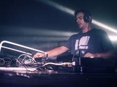 Laurent Garnier, Tale Of Us et Sven Vath parmi les premiers noms du Peacock Society