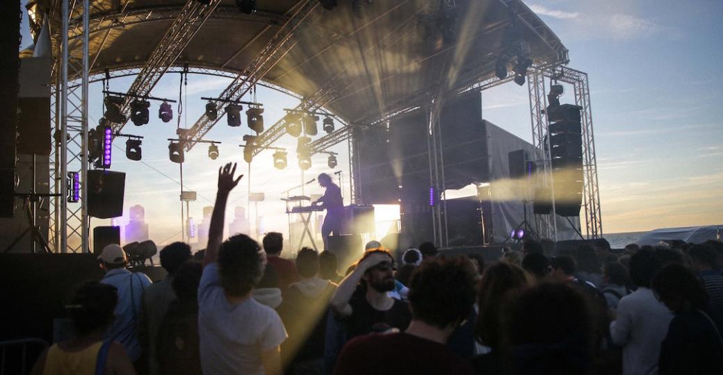 Cabourg Mon Amour : 8 nouveaux noms s'invitent sur la plage normande