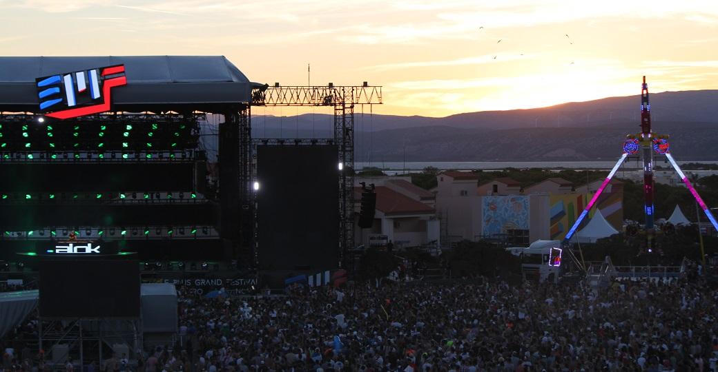 Electrobeach Festival, sea, electro and fun