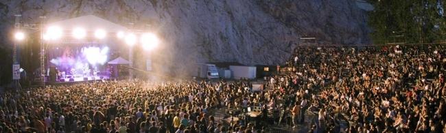 Schoolwave : le festival Grec qui donne la parole aux jeunes