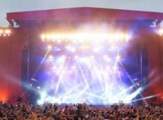 Leeds et Reading au complet avec Fall Out Boy et Biffy Clyro