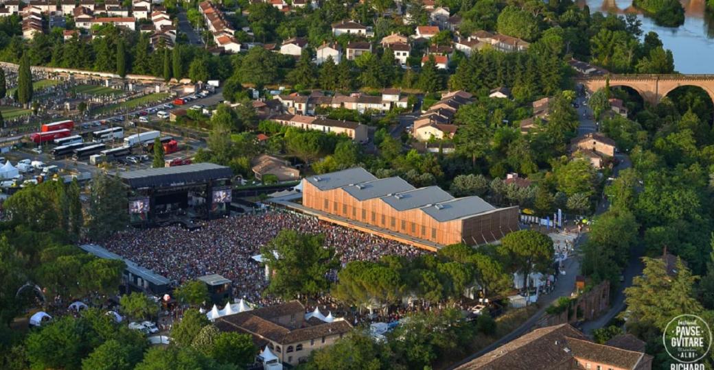 Le festival Pause Guitare annonce Damso, IZÏA, Julien Clerc, Pomme et Suzane